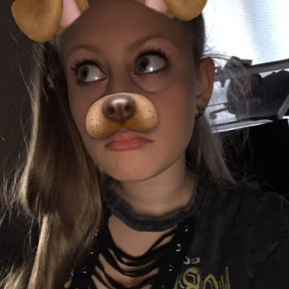 Meet your Posher, Nina